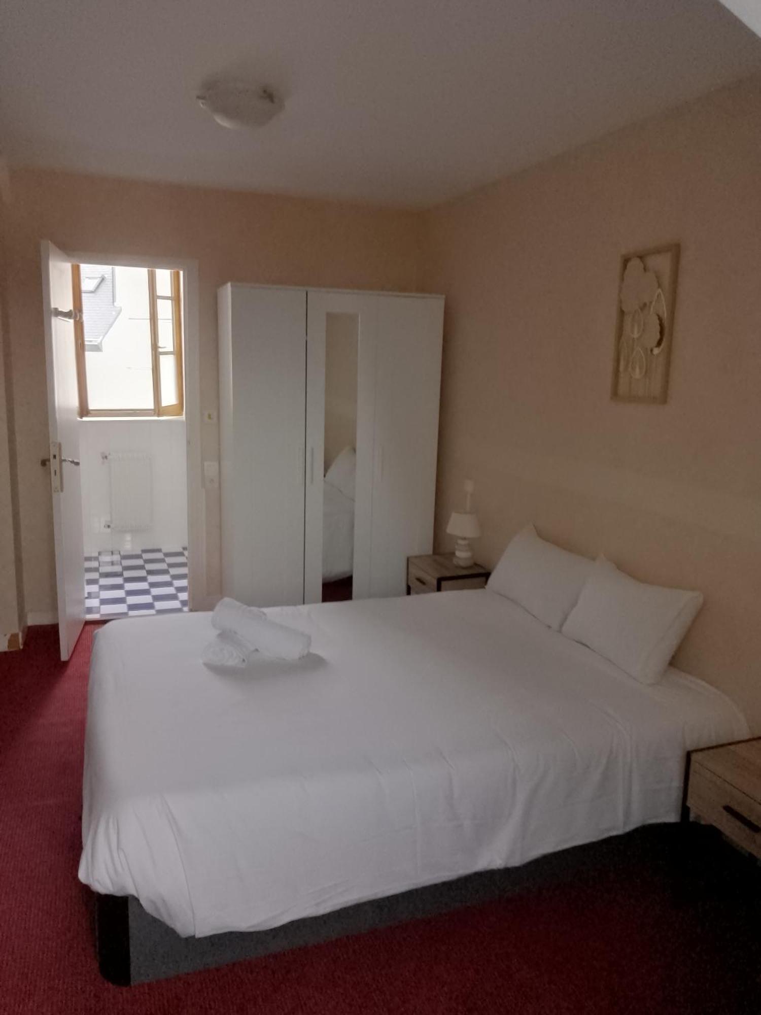 Hotel De L'Esperance Сен-Каст-ле-Гильдо Экстерьер фото